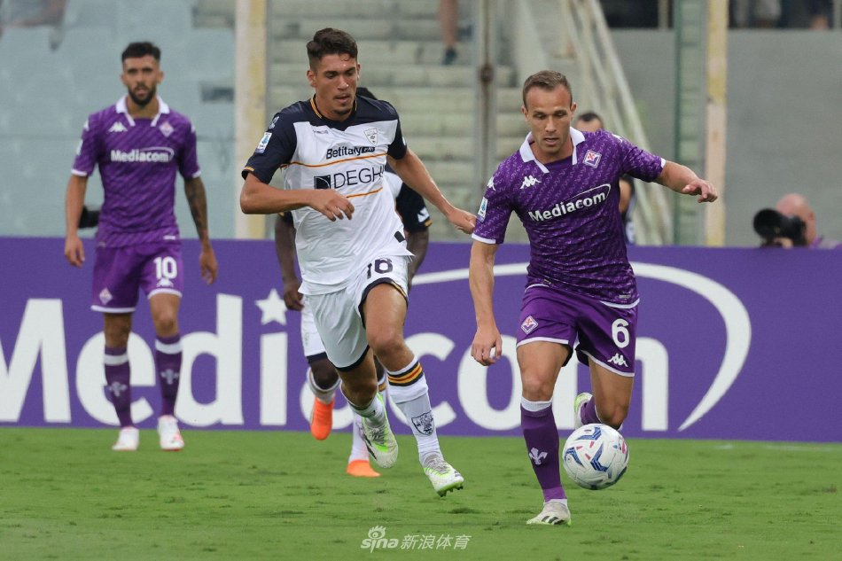 两个足总杯 两个足总杯