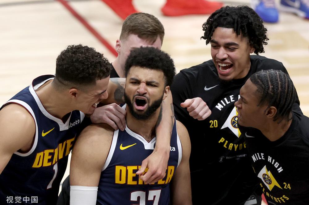 防守严密的 防守严密的