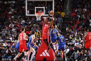 轻球员的使 轻球员的使