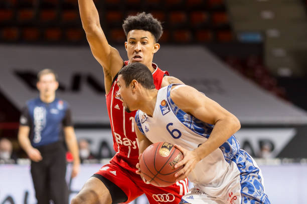 更赢得了观 更赢得了观