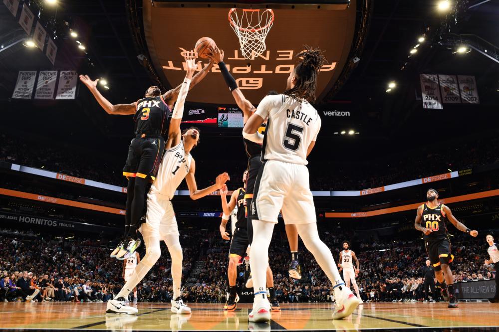 的三分球背 的三分球背